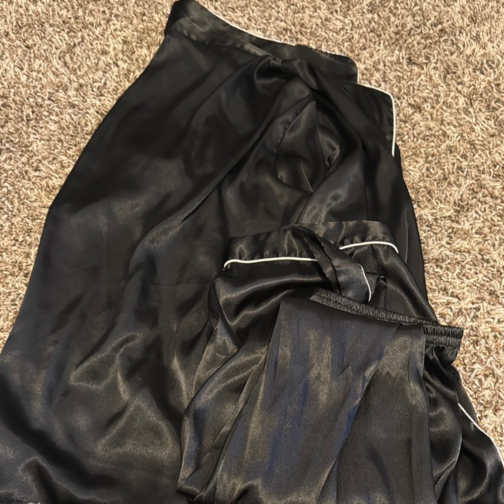 Chic Black Satin Sleepwear Set